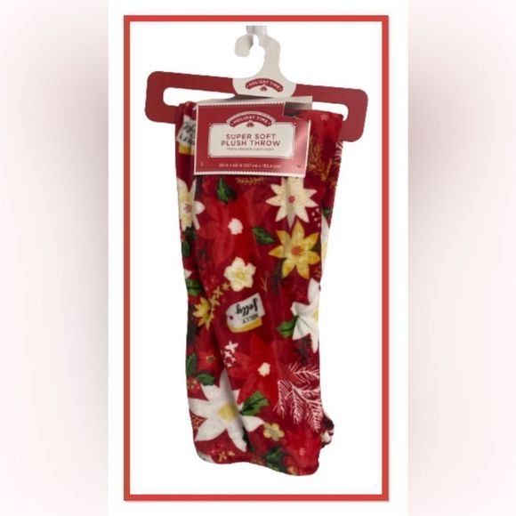 Holiday Time Red Floral Super Soft Plush Throw - Picture 8 of 10